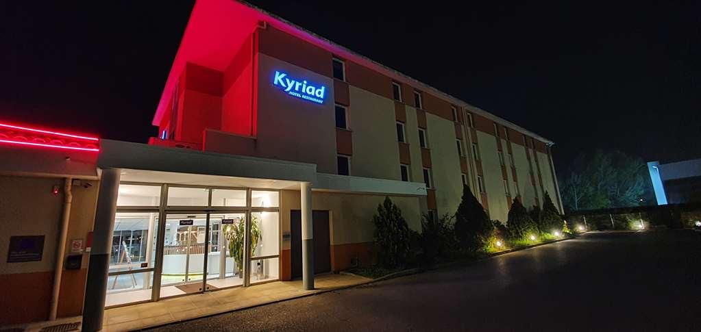 Kyriad Aix Les Milles - Plan De Campagne Бук-Бель-Ер Екстер'єр фото